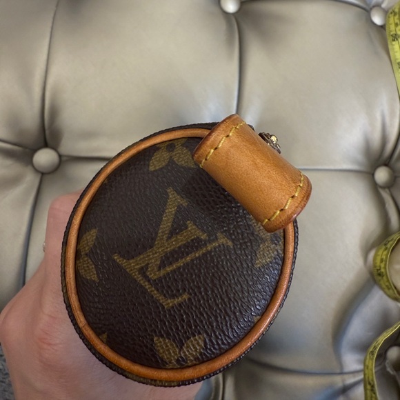 Auth Louis Vuitton Trousse Ronde Pouch Monogram Pen Case *AS IS* - Picture 5 of 8